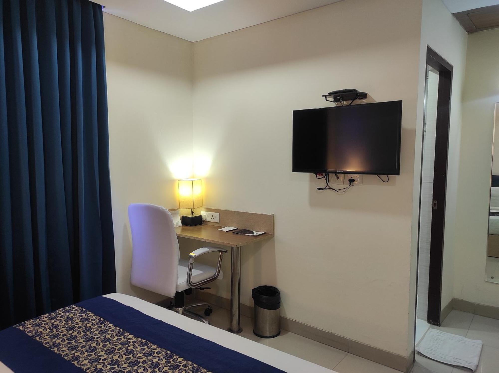 Hotel Hyphen Haridwar Grand Exterior foto